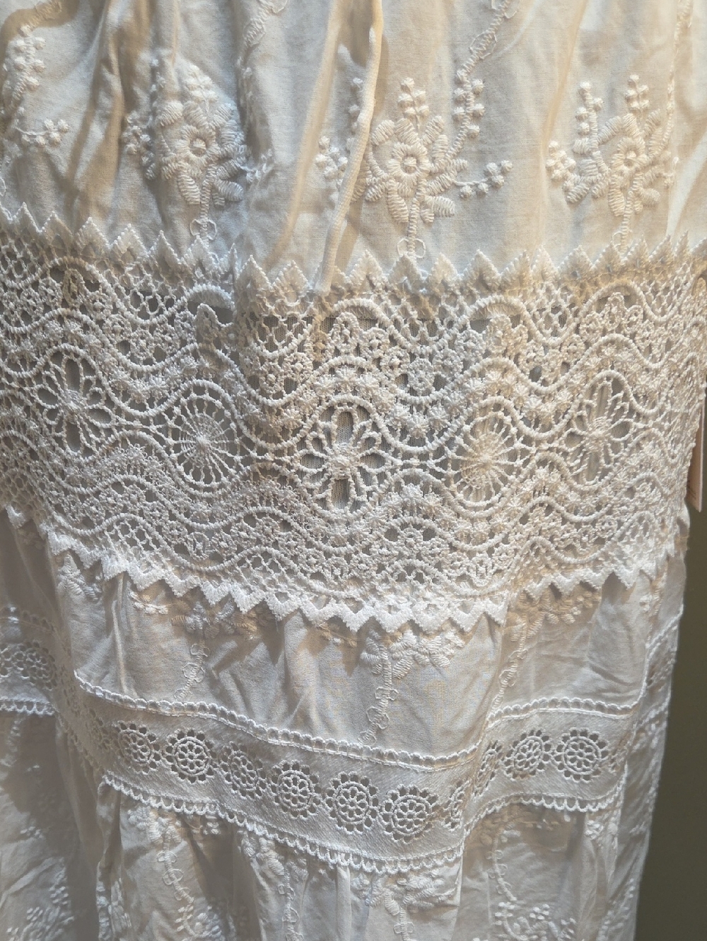 Laura Ashley White Eyelet Maxi Skirt - Picture 11 of 16